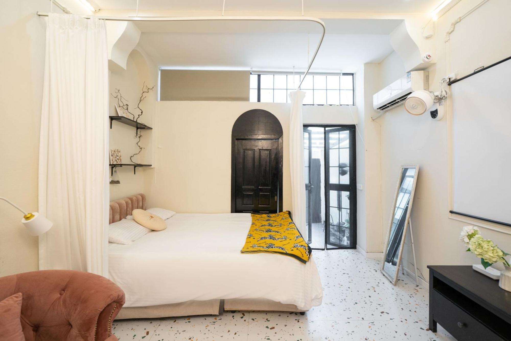 Shanghai Downtown Yi Du B&B - Near South Shaanxi Road Metro Station 600Meters エクステリア 写真